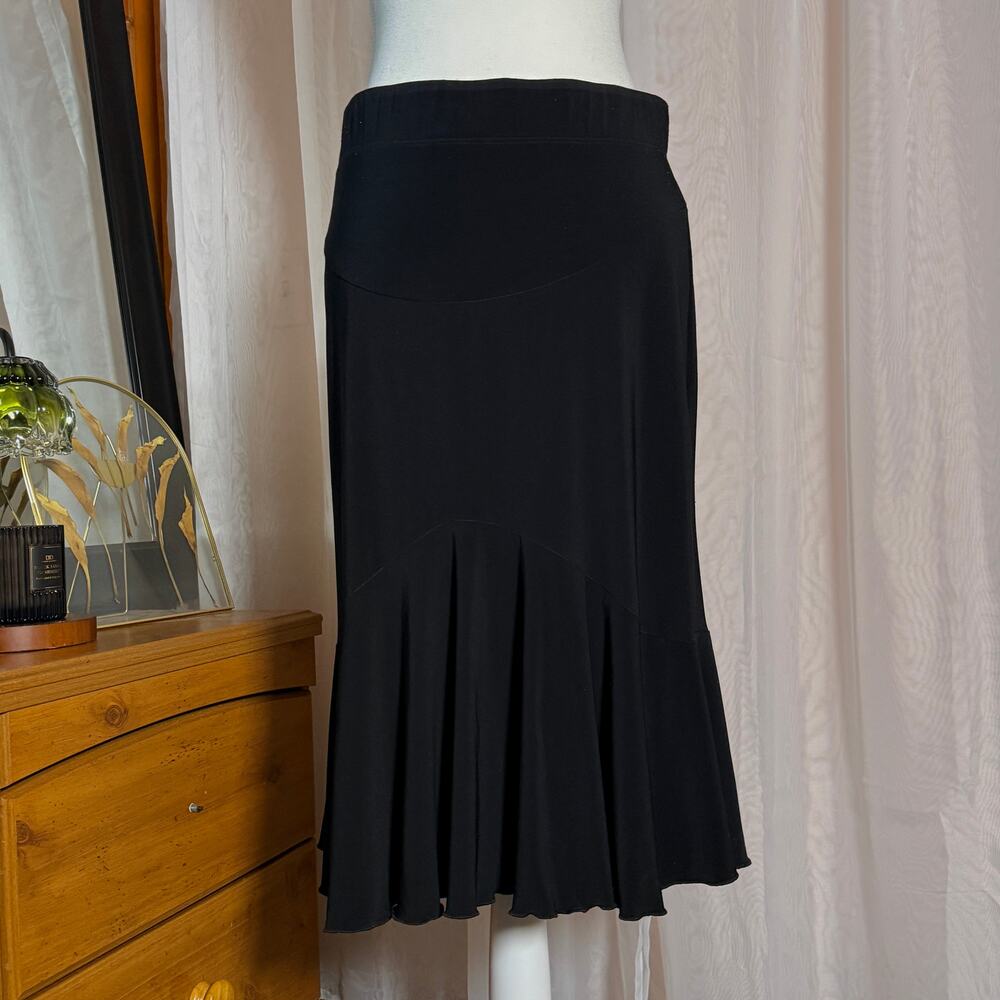 Motherhood Black Midi Skirt with Pleated Hem Sz Small